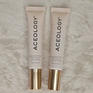 Aceology Passionfruit Refining Lip Scrub